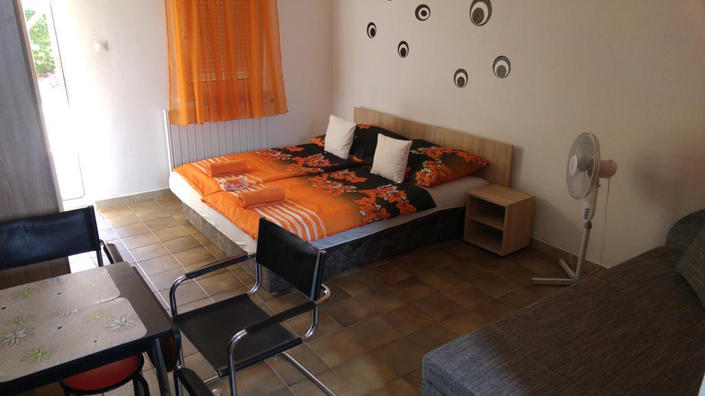 Vasti Apartman Siofok Exterior photo