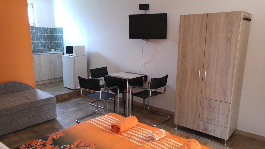Vasti Apartman Siofok Exterior photo